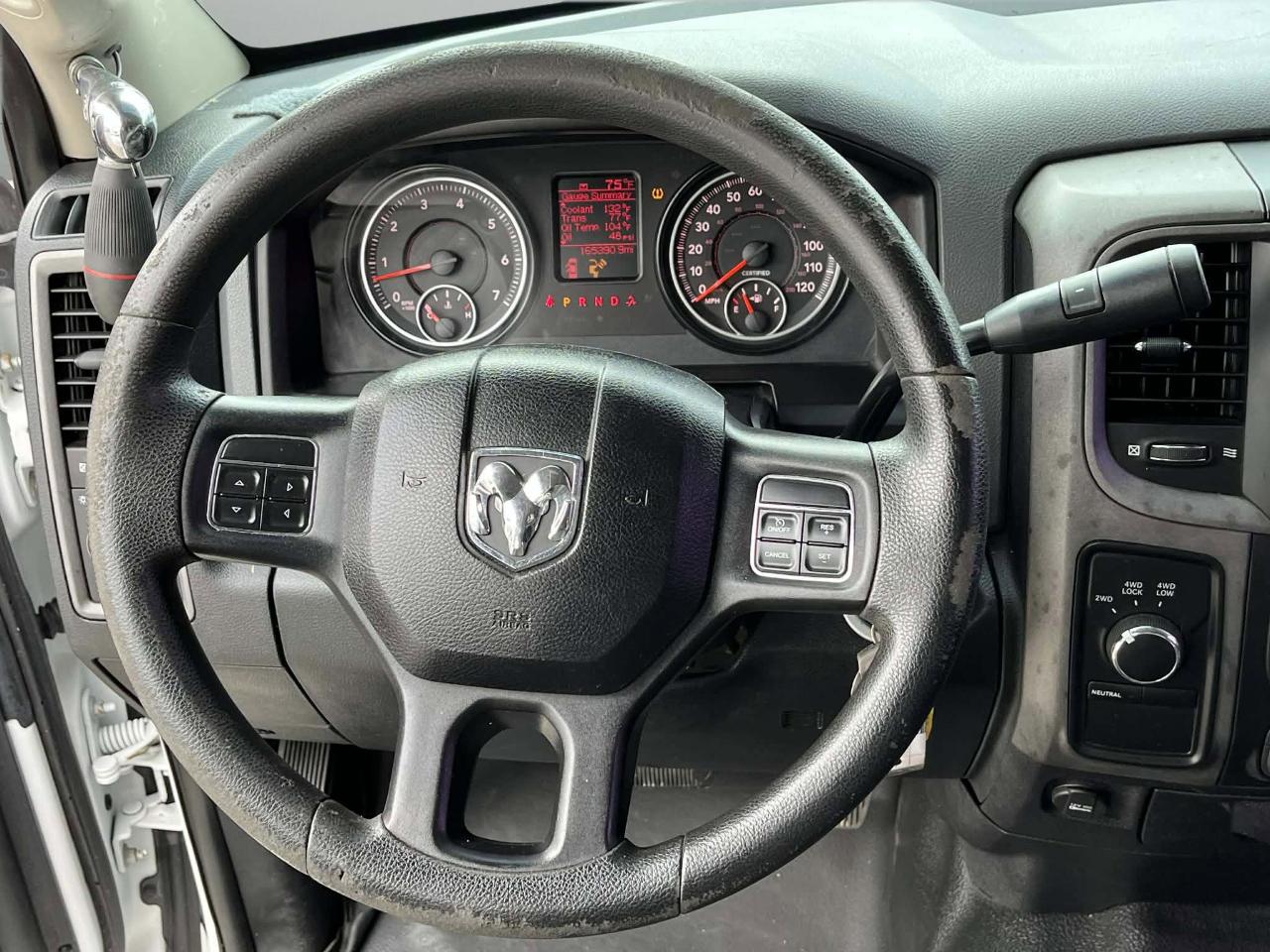 RAM 1500 SSV Crew Cab SWB 4WD 2015