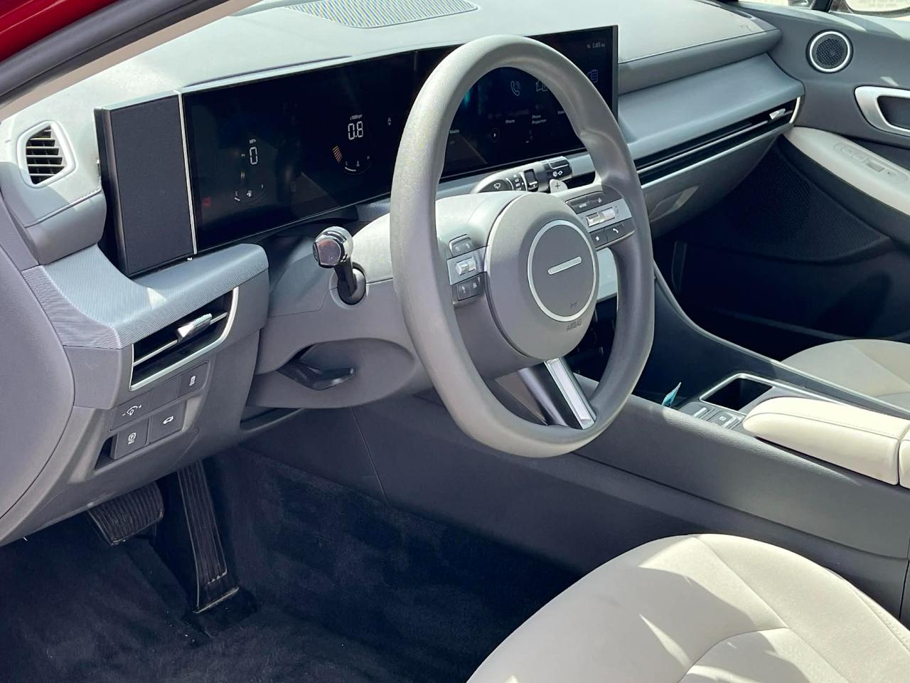 Hyundai Sonata SEL 2025