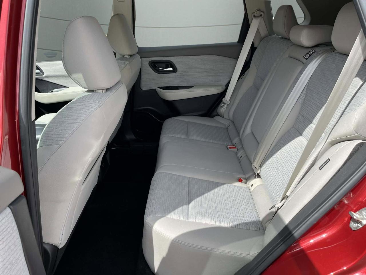 Nissan Rogue SV 2021