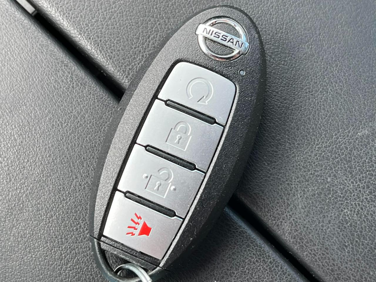 Nissan Rogue SV 2021