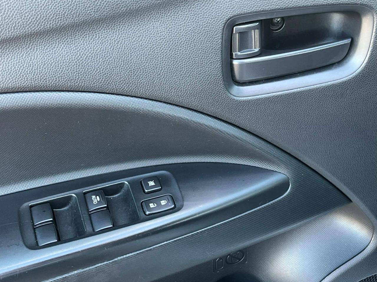 Mitsubishi Mirage G4 ES 6M 2024