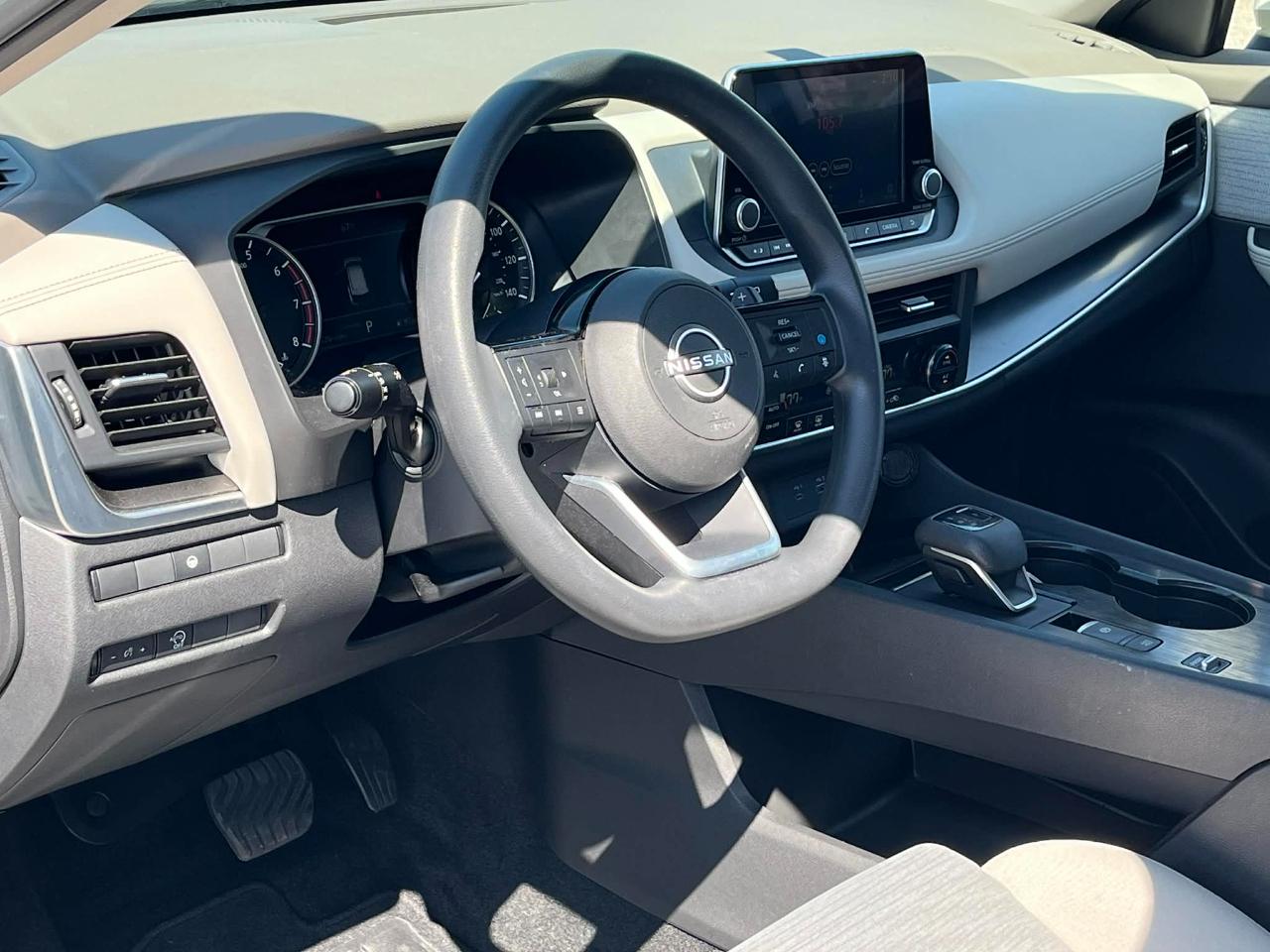 Nissan Rogue SV 2023