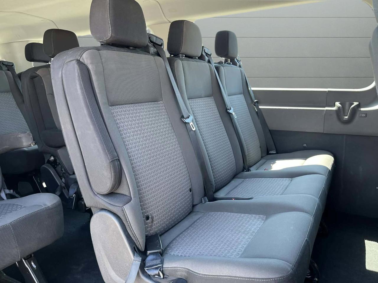 Ford Transit 350 Wagon Low Roof XL w/Sliding Pass. 148-in. WB 2023