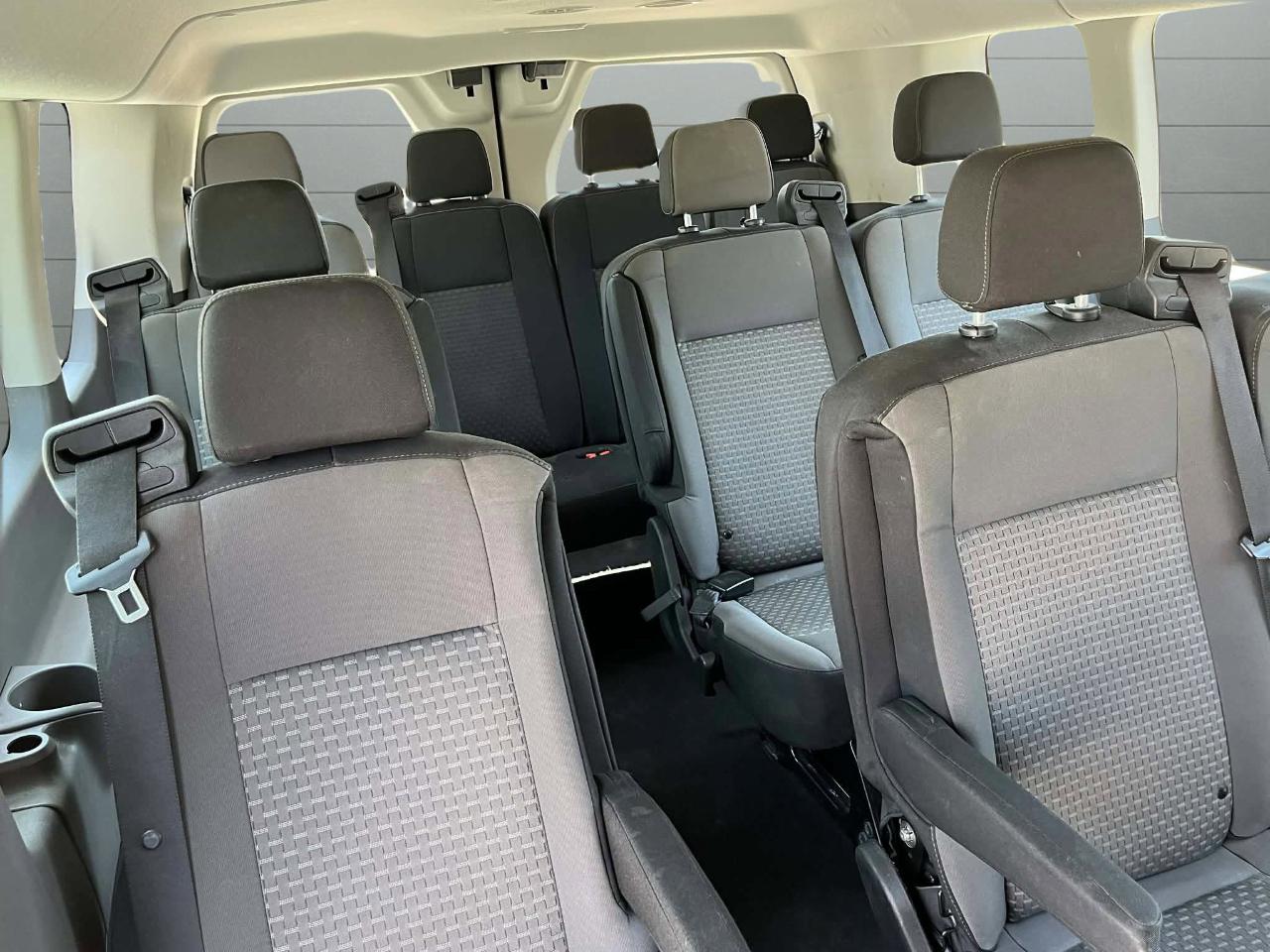 Ford Transit 350 Wagon Low Roof XL w/Sliding Pass. 148-in. WB 2023