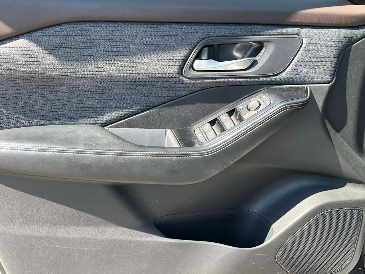 Nissan Rogue SV 2023