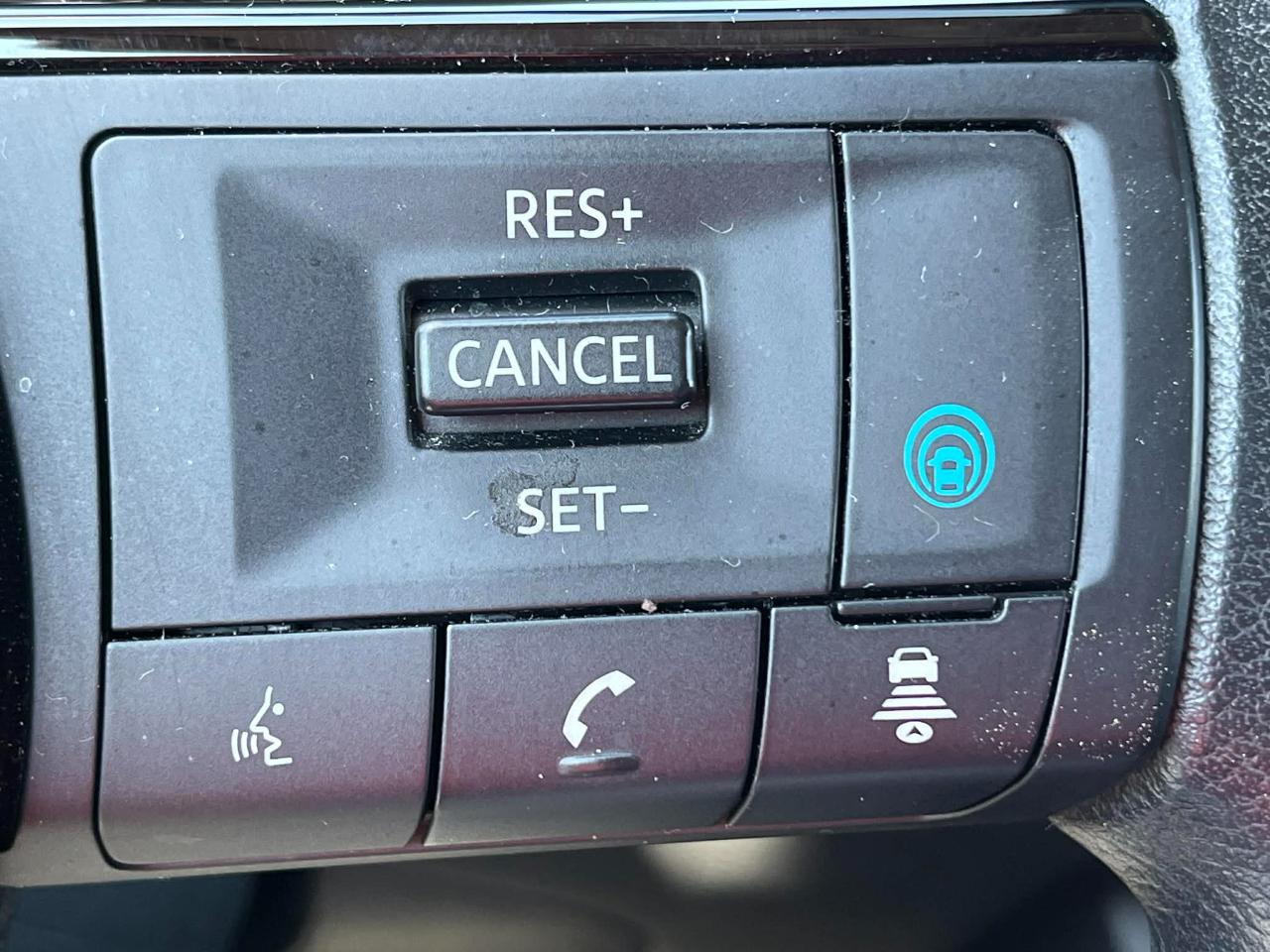 Nissan Rogue SV 2023