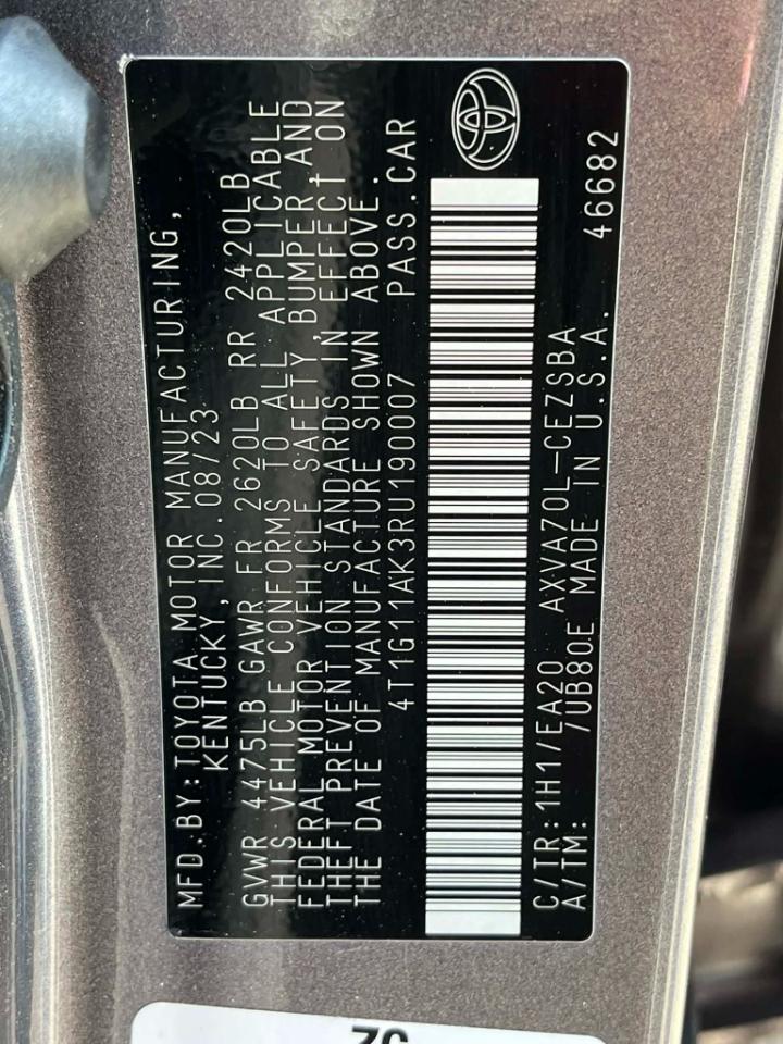 Toyota Camry SE 2024