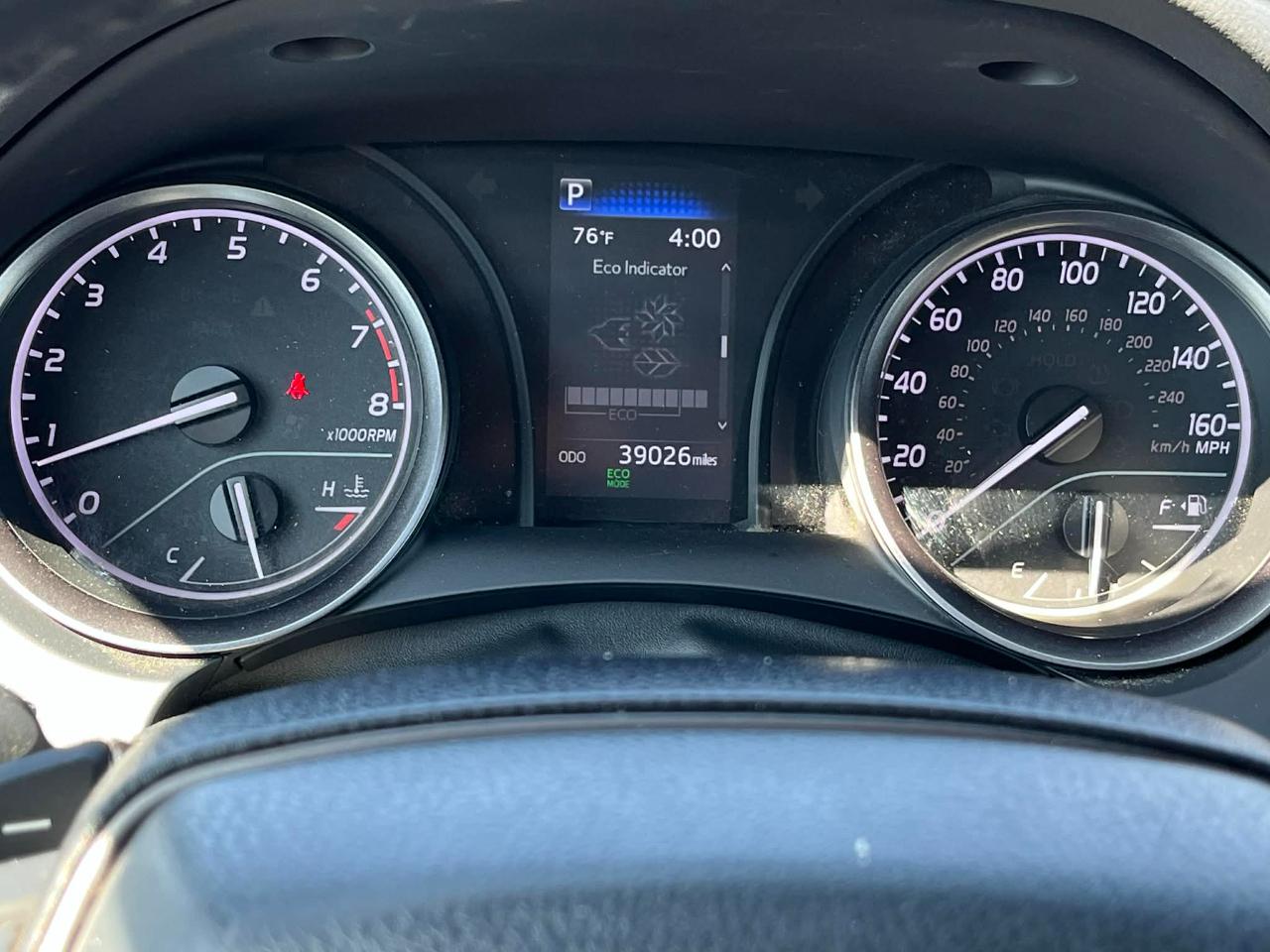 Toyota Camry SE 2024