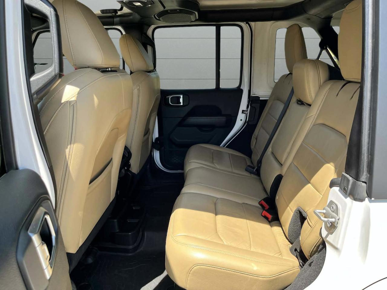 Jeep Wrangler Unlimited Sahara 2018