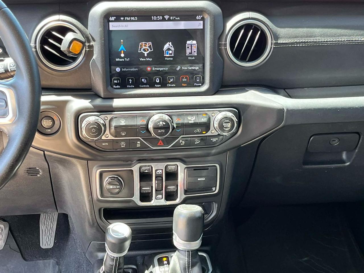 Jeep Wrangler Unlimited Sahara 2018