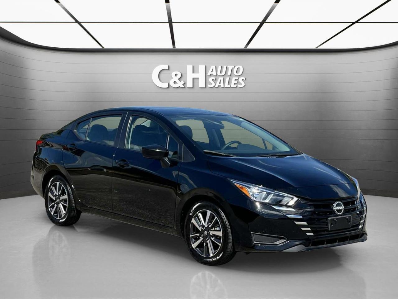 Nissan Versa SV 2024