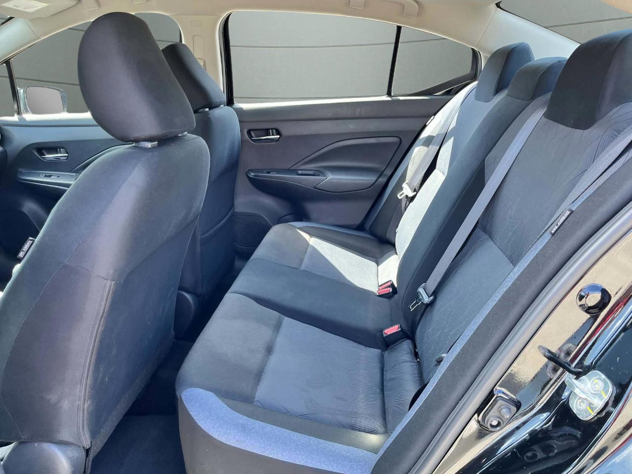 Nissan Versa SV 2024