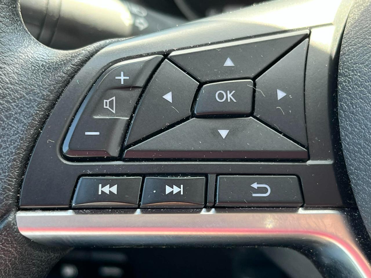 Nissan Versa SV 2024