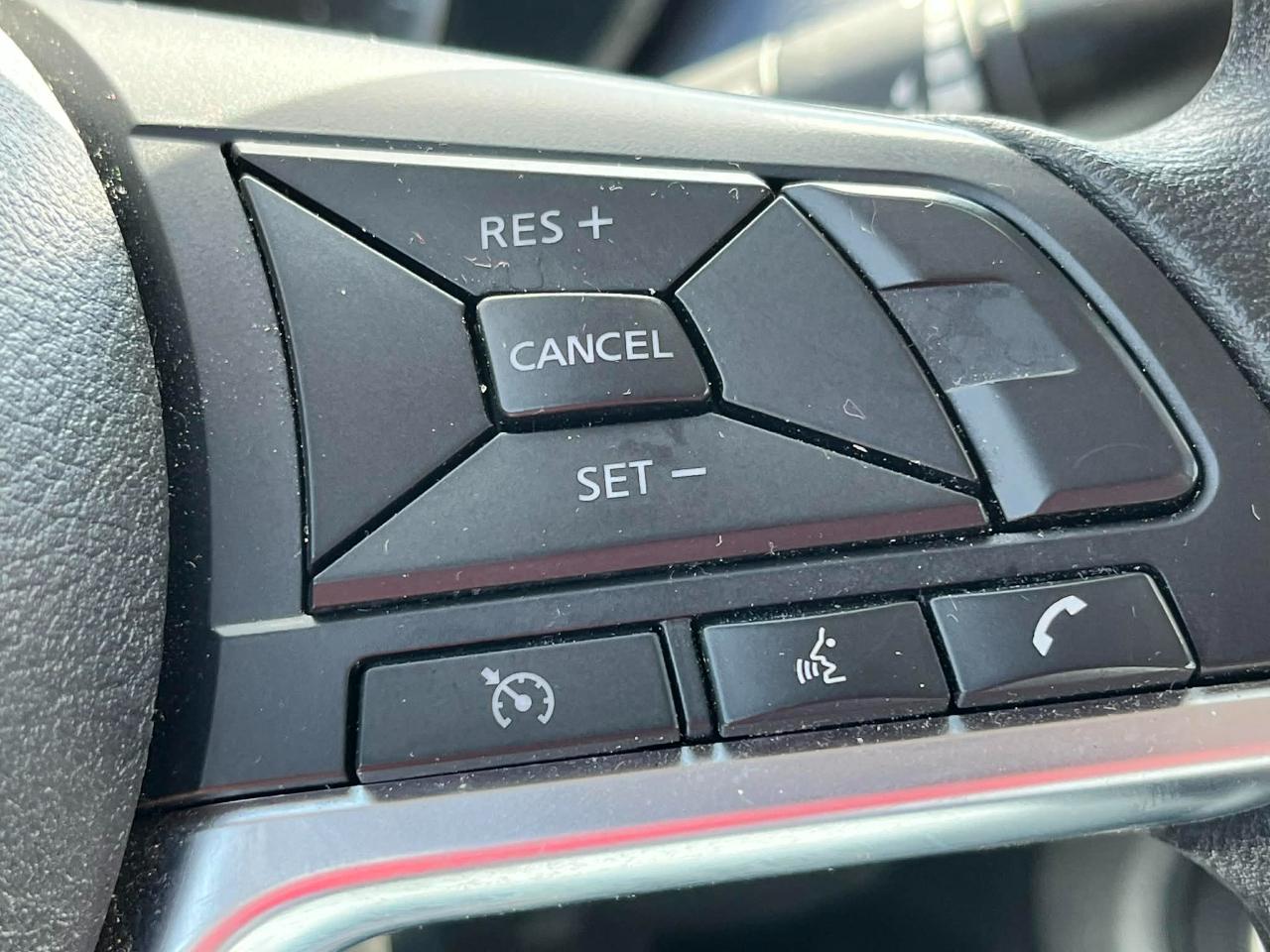 Nissan Versa SV 2024