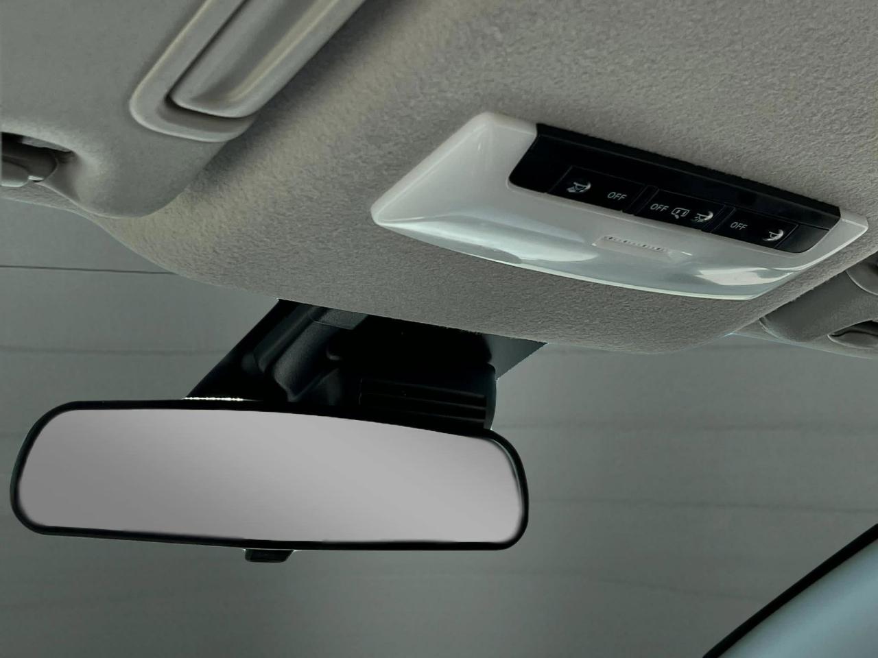 Nissan Versa SV 2024