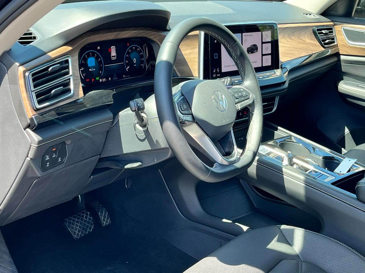 Volkswagen Atlas SE w/Technology 2025