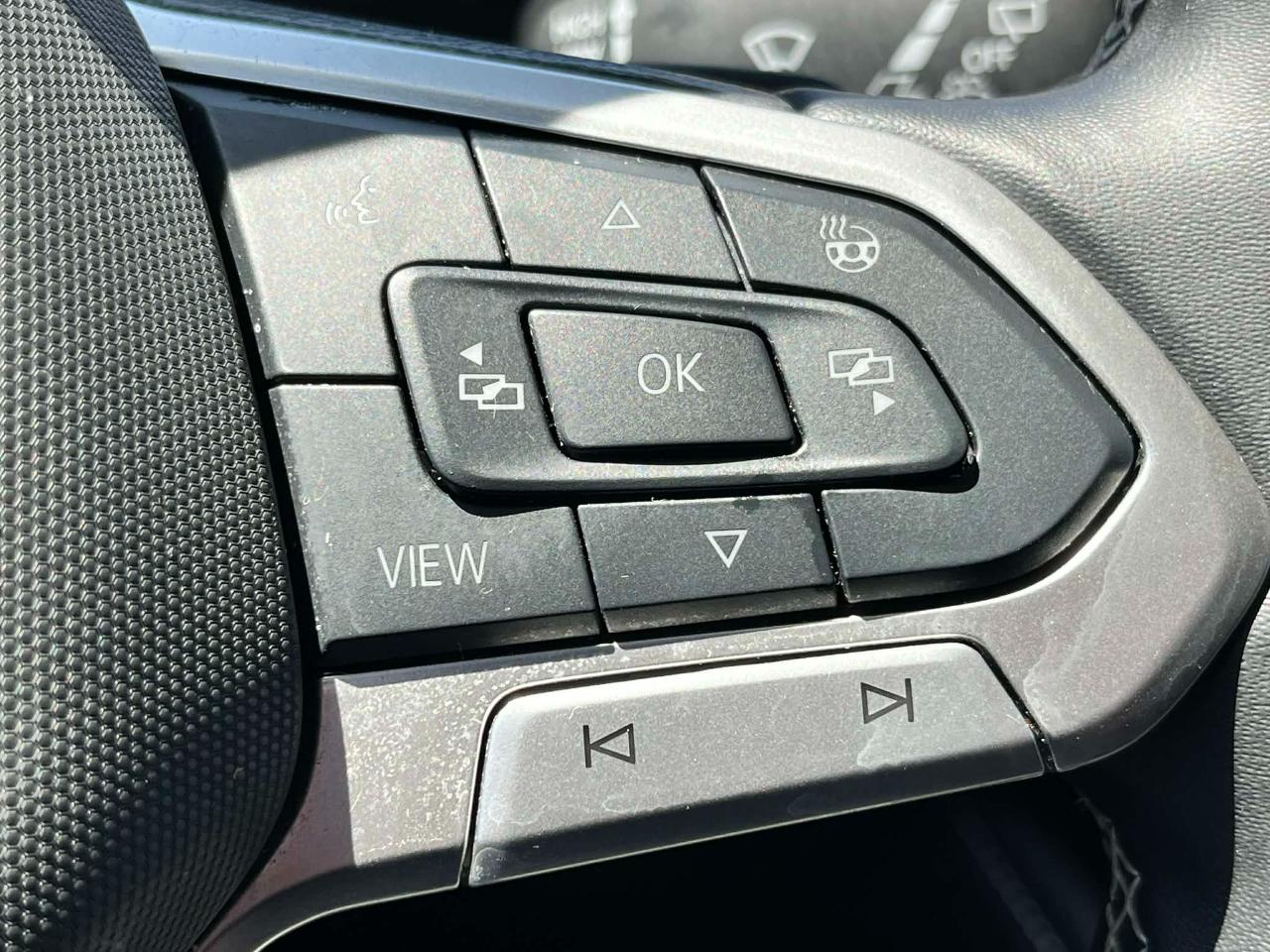 Volkswagen Atlas SE w/Technology 2025