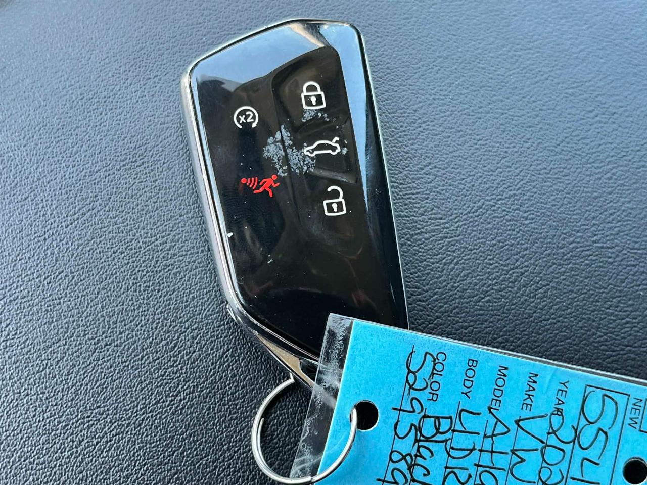 Volkswagen Atlas SE w/Technology 2025