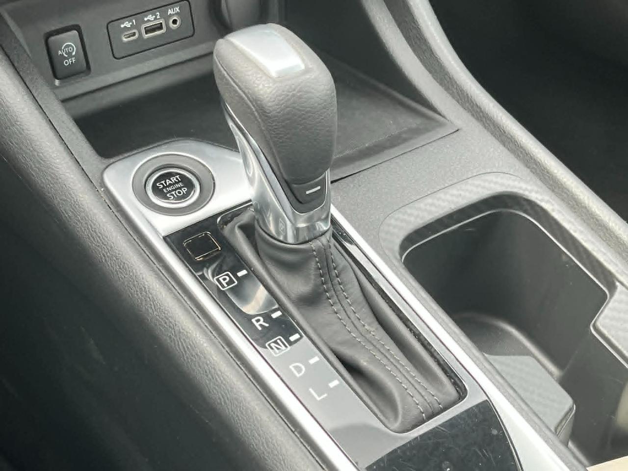 Nissan Sentra SV 2024