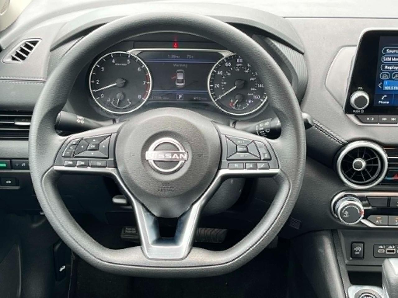 Nissan Sentra SV 2025