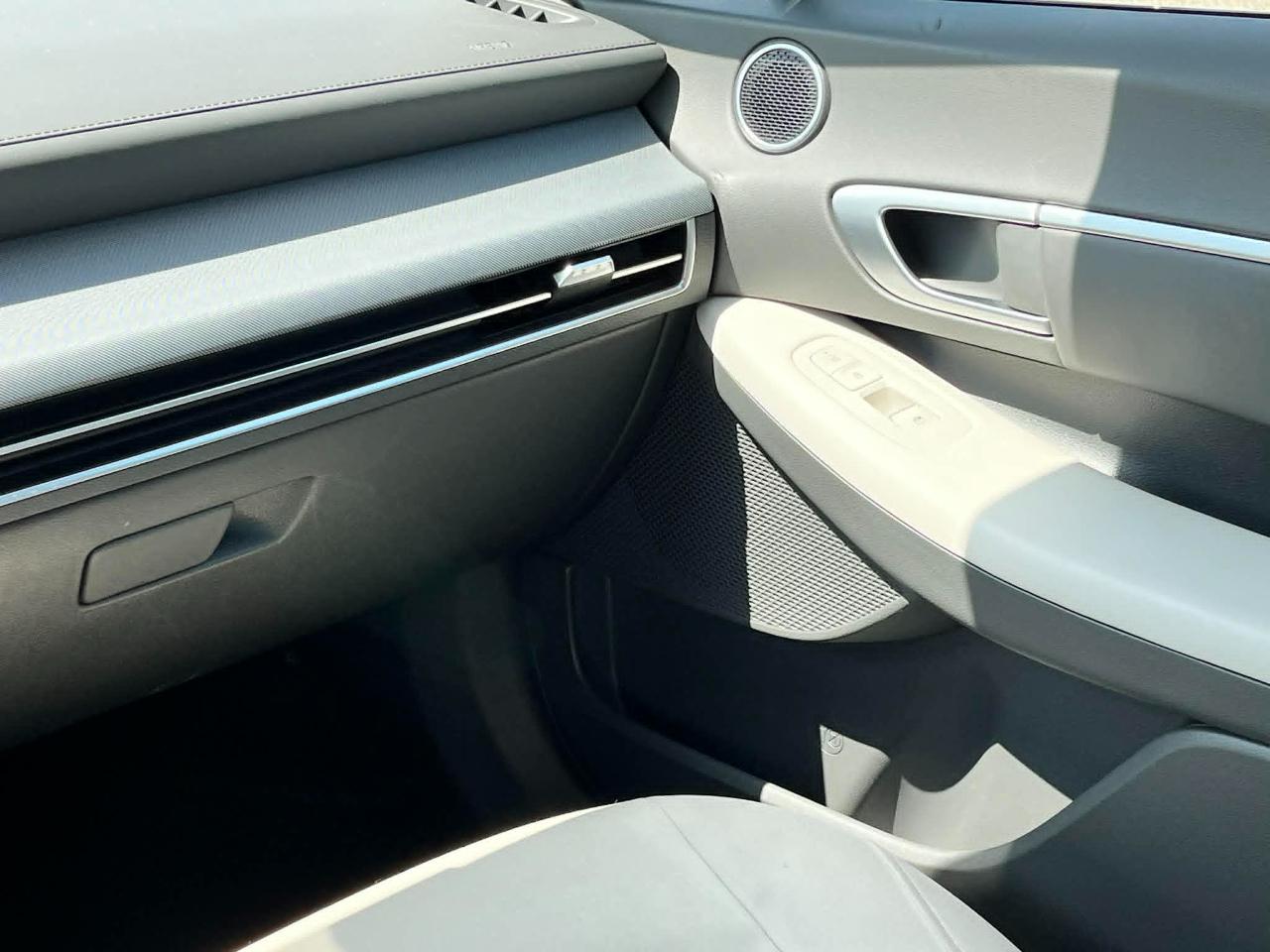 Hyundai Sonata SEL 2025