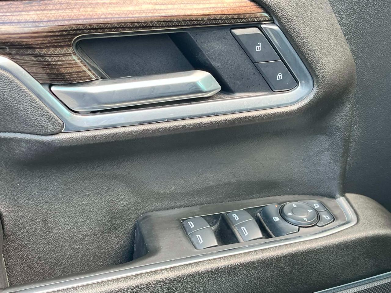 Chevrolet Silverado 1500 LT Crew Cab 2WD 2025