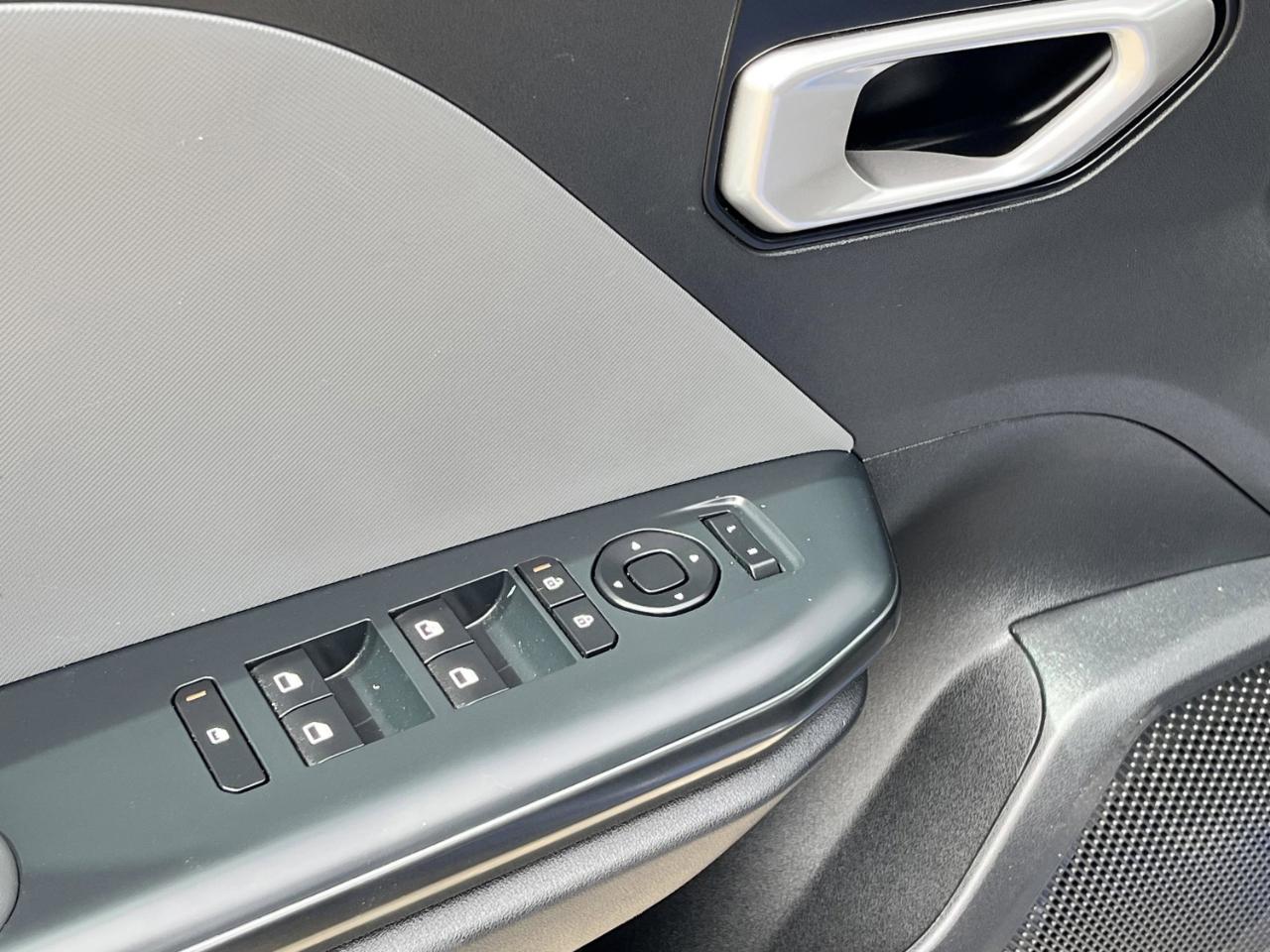 Kia K4 LX 2025