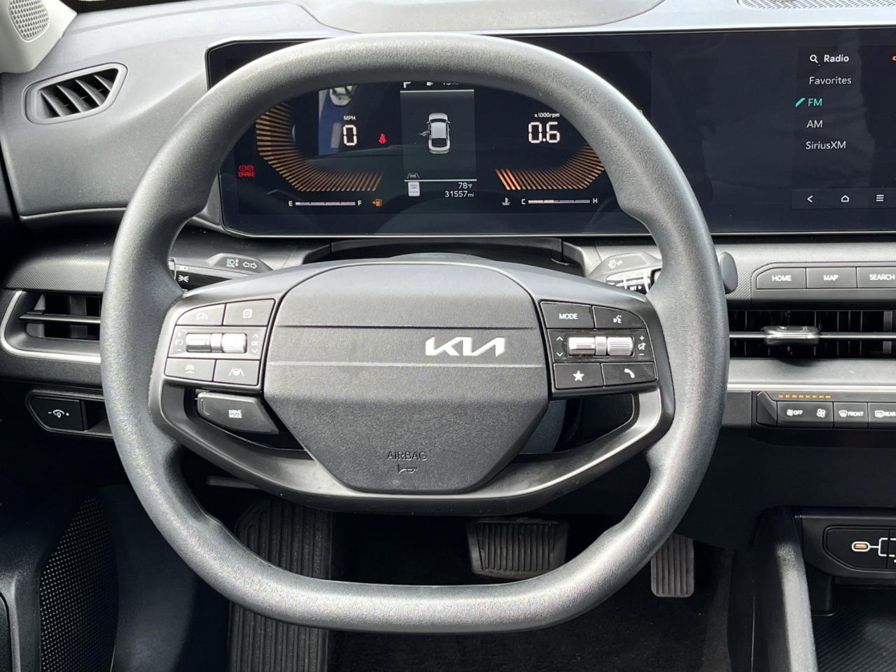 Kia K4 LX 2025