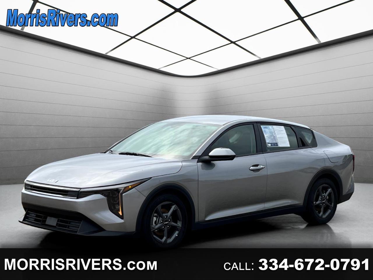 2025 Kia K4 LX
