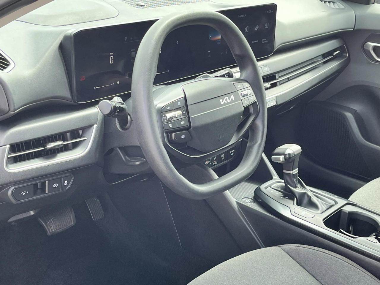 Kia K4 LX 2025