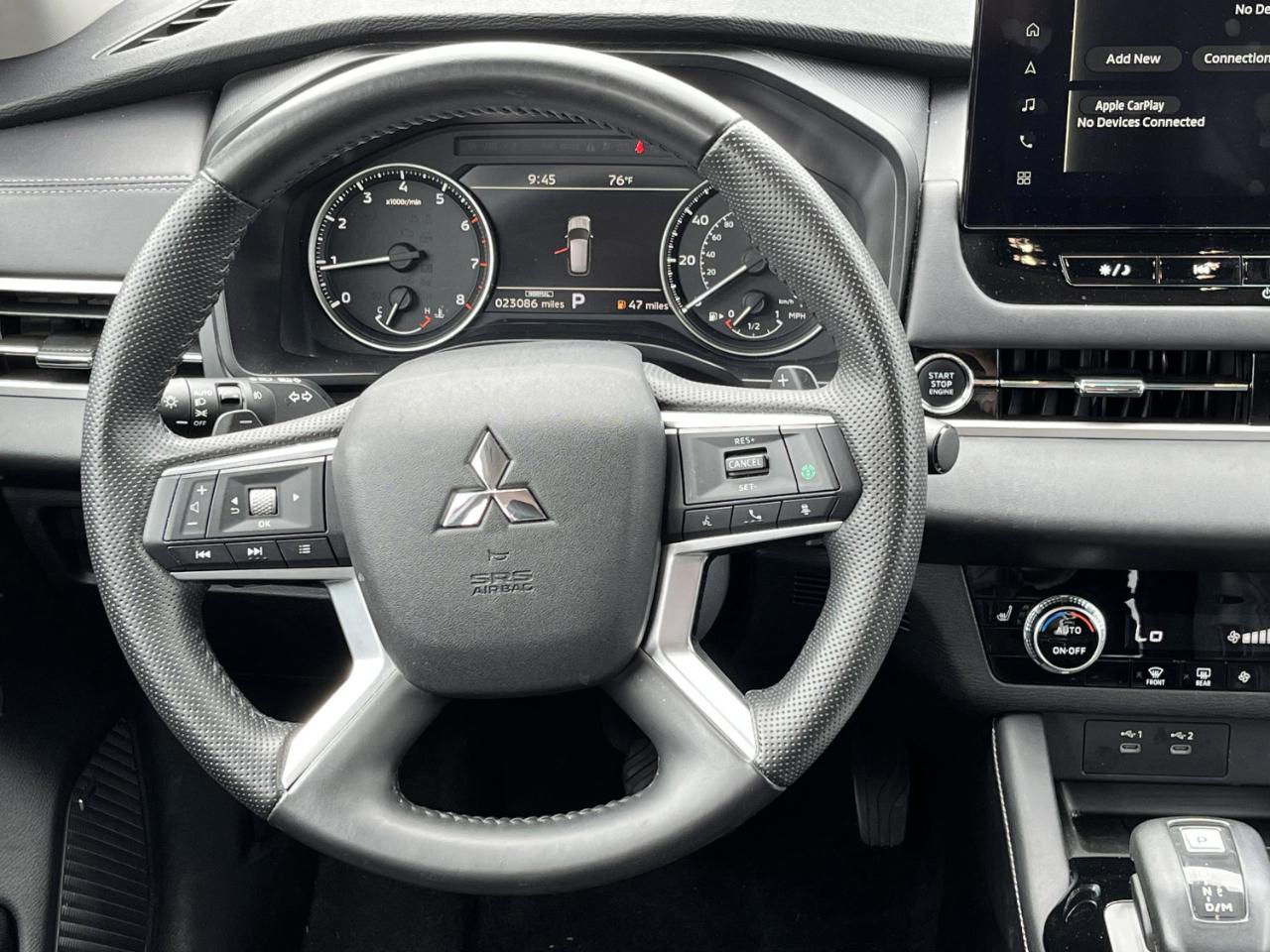 Mitsubishi Outlander SE 2WD 2025