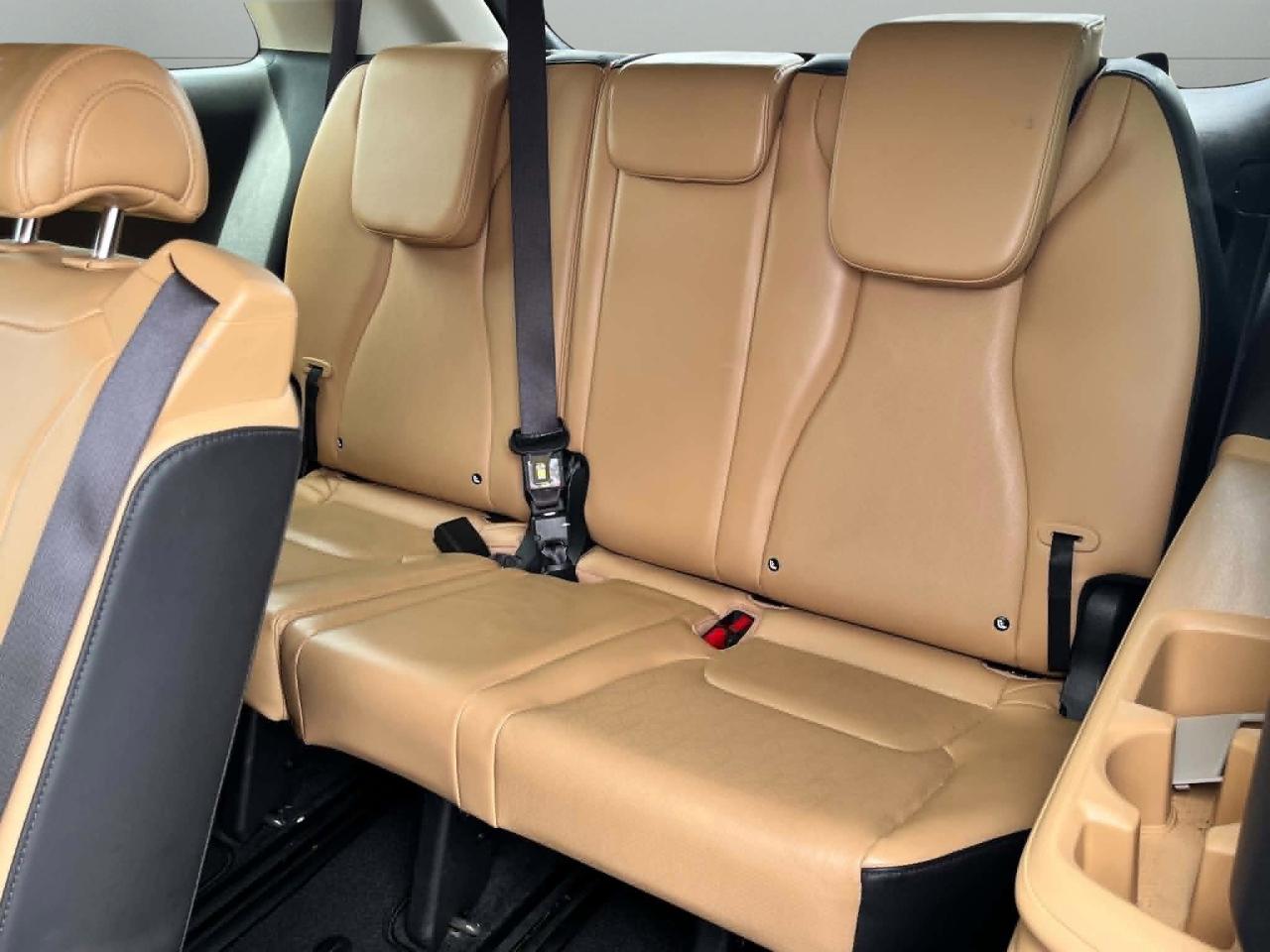 Kia Carnival LX Seat Package 2023