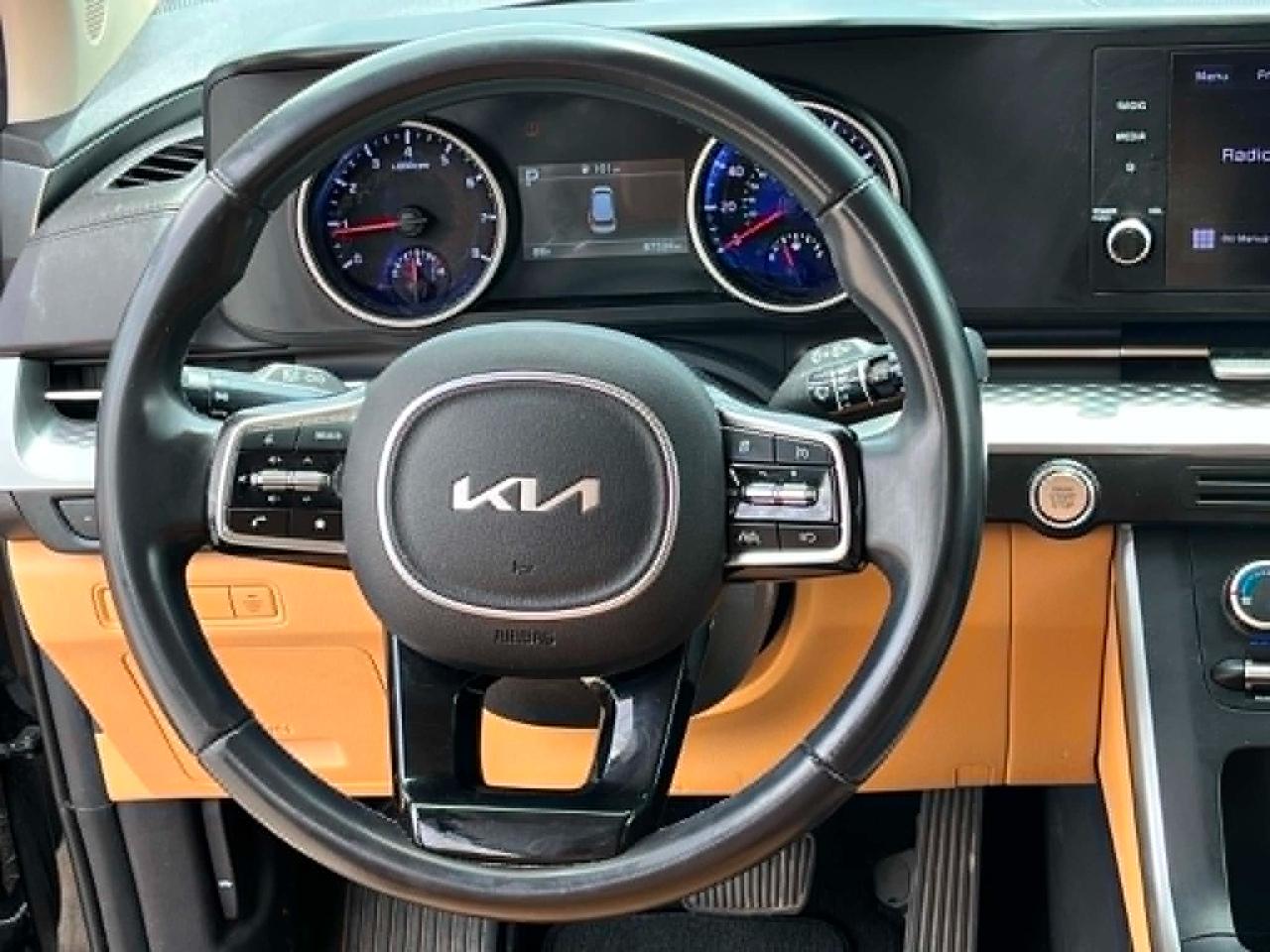 Kia Carnival LX Seat Package 2023