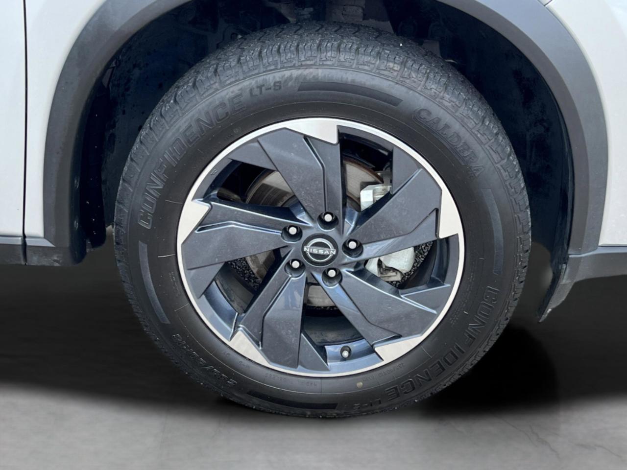 Nissan Rogue SV 2024