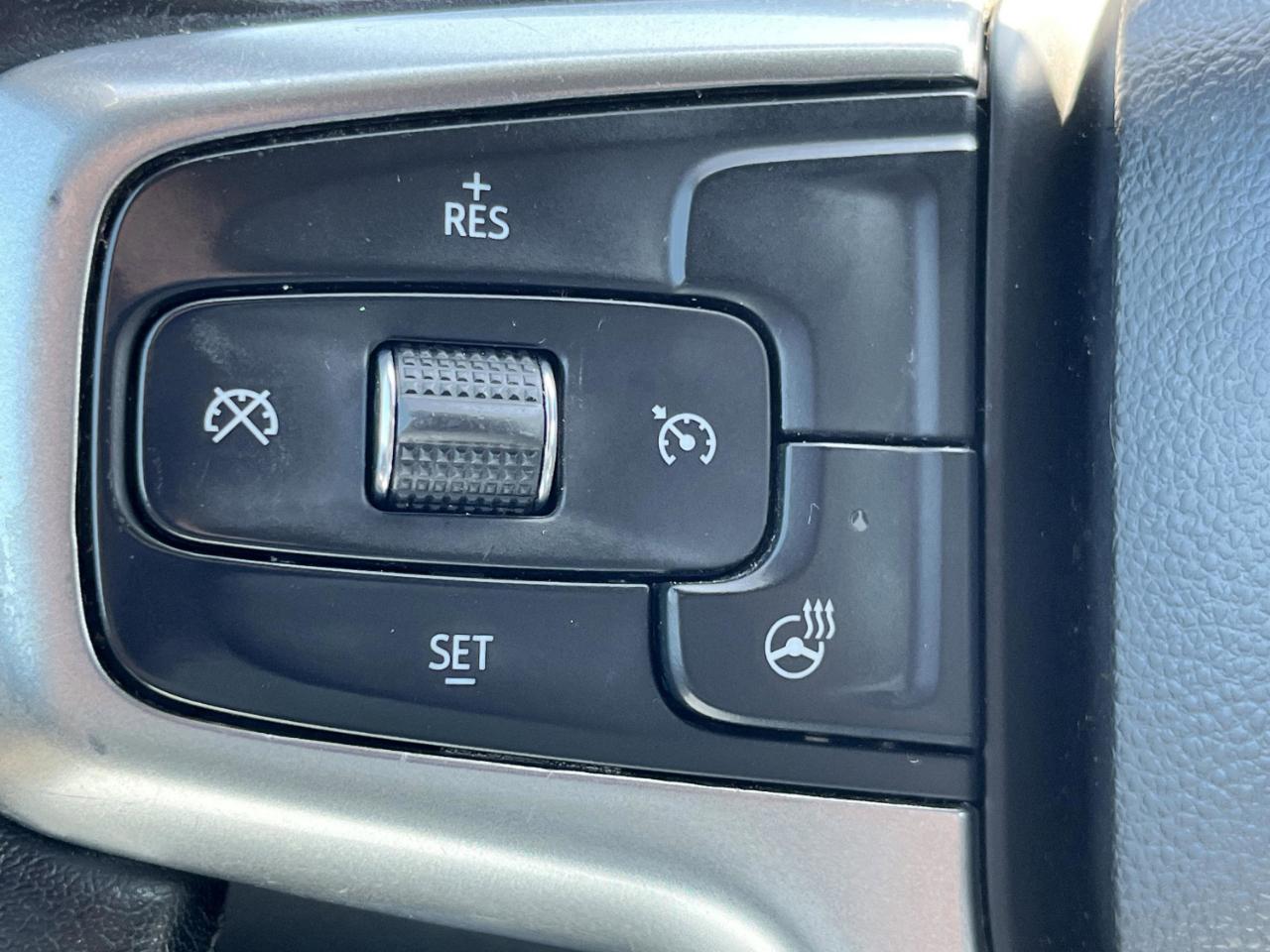 Chevrolet Silverado 1500 Limited LT Crew Cab 4WD 2022