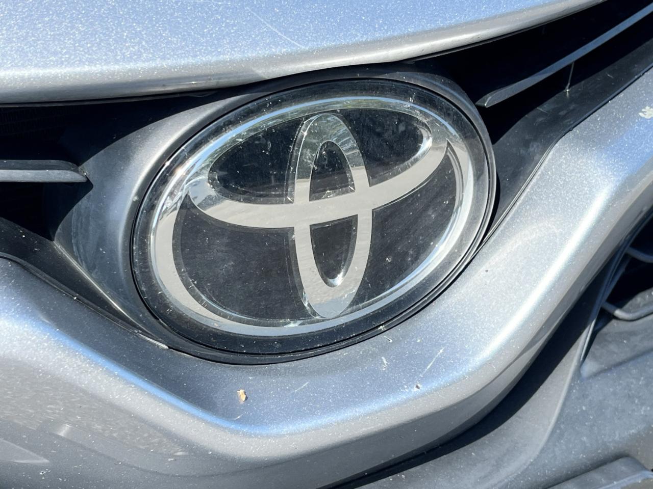 Toyota Camry SE 2024