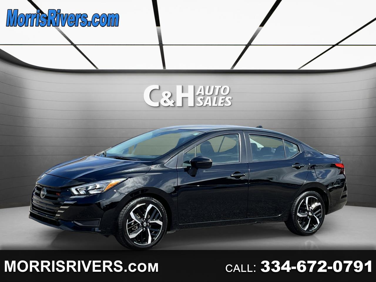 2025 Nissan Versa SR
