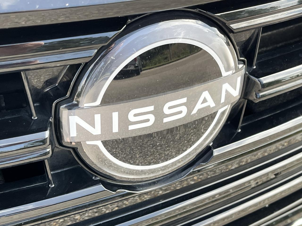 Nissan Versa SR 2025