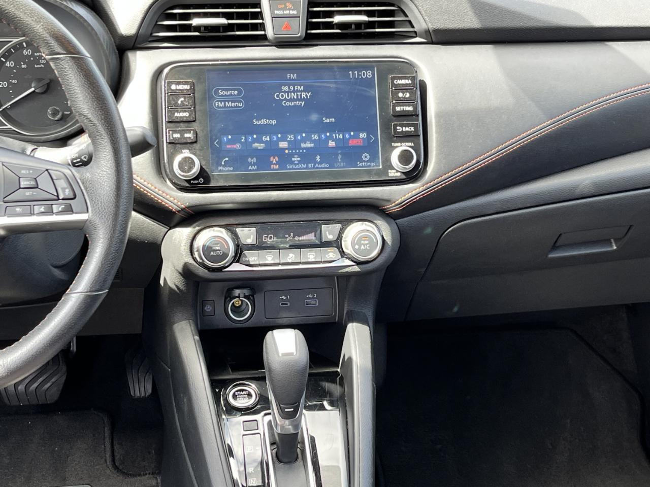 Nissan Versa SR 2025