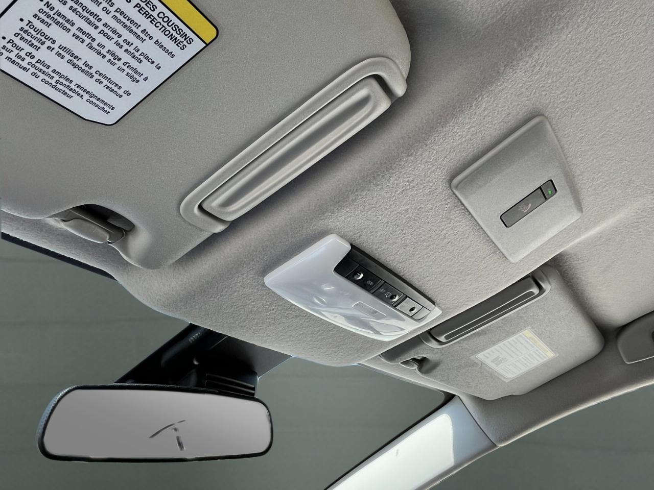 Nissan Versa SR 2025