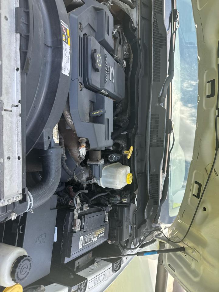 RAM 5500 Regular Cab 4WD 2014