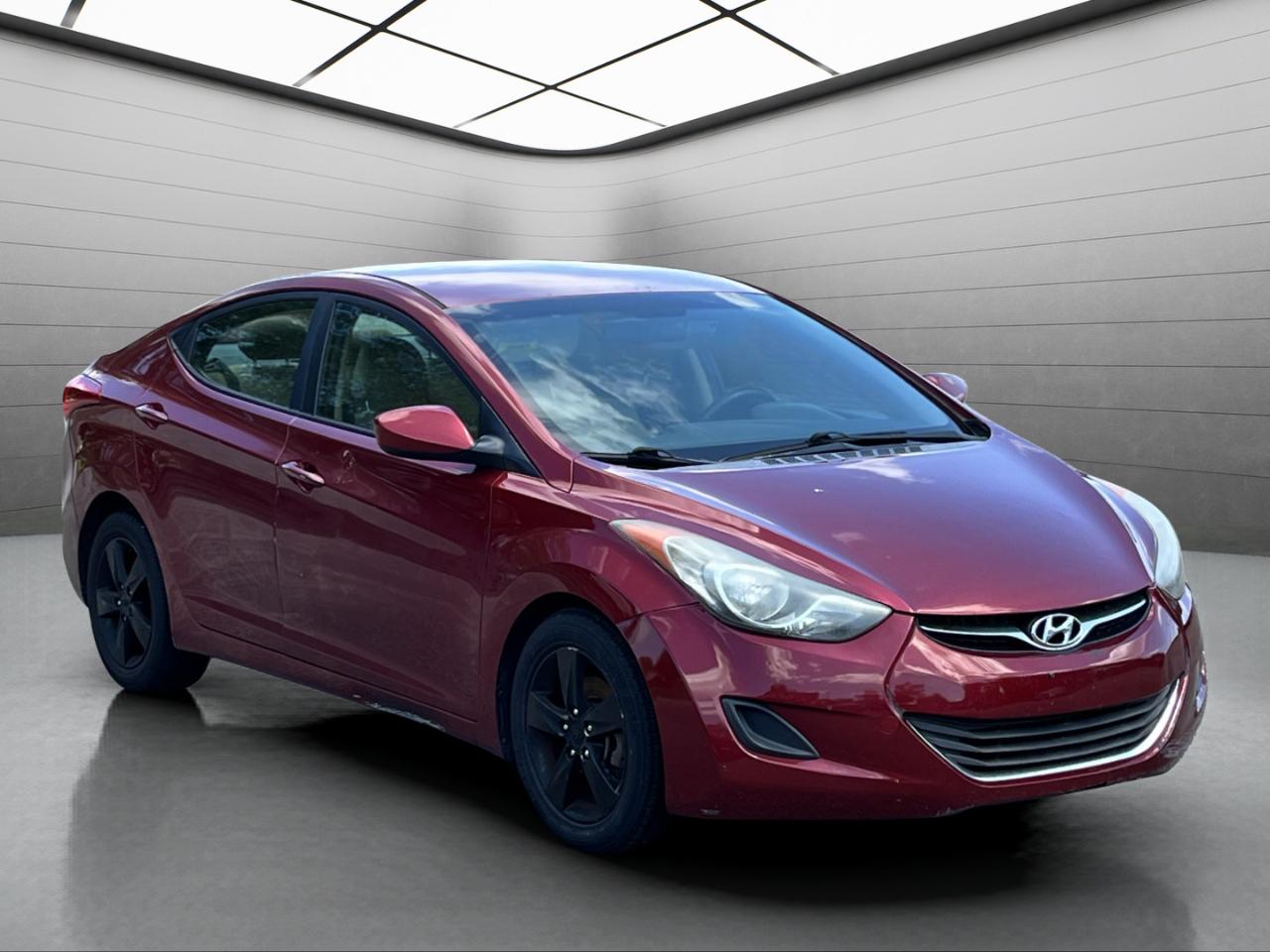 Hyundai Elantra GLS M/T 2013