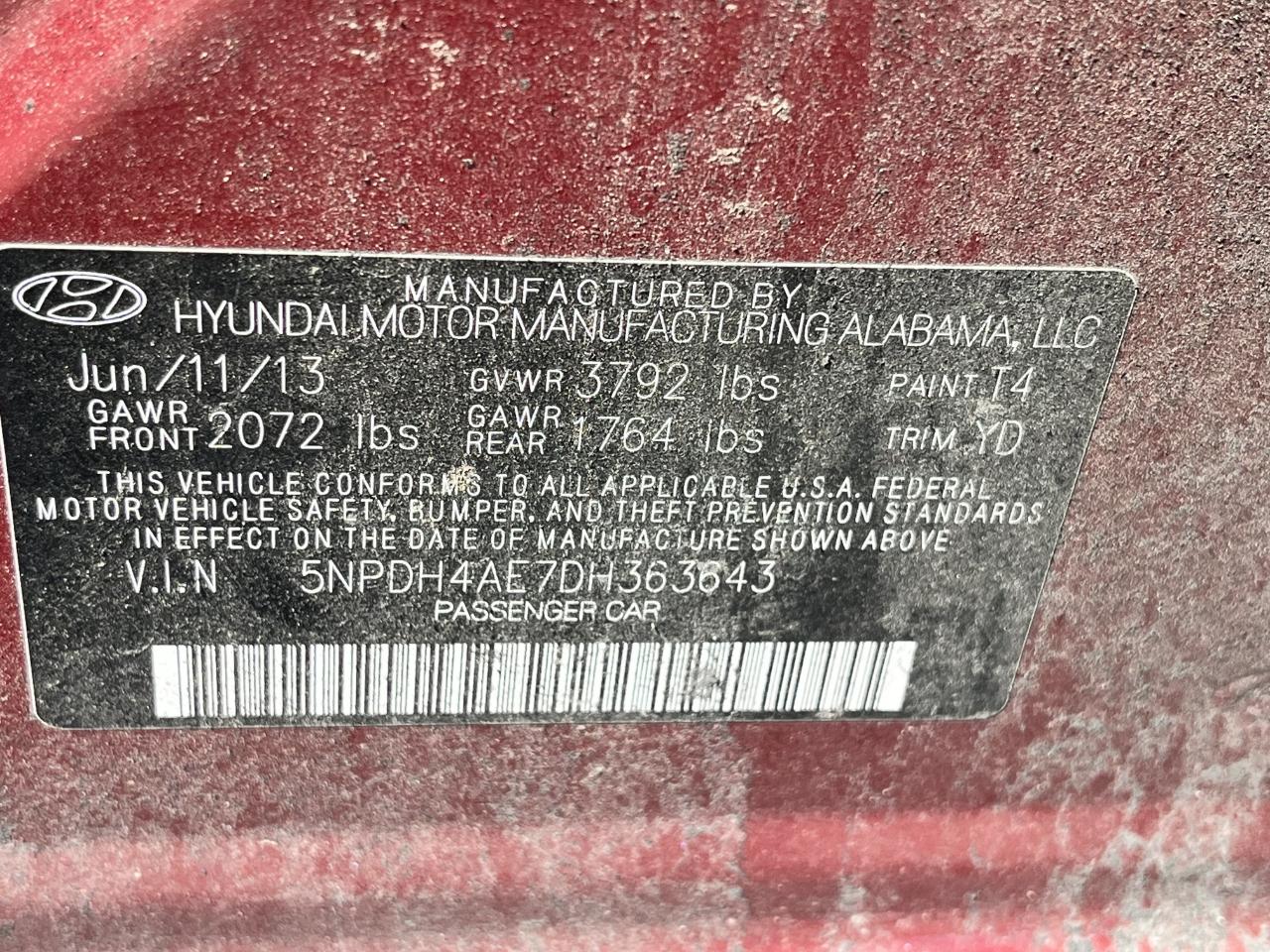Hyundai Elantra GLS M/T 2013