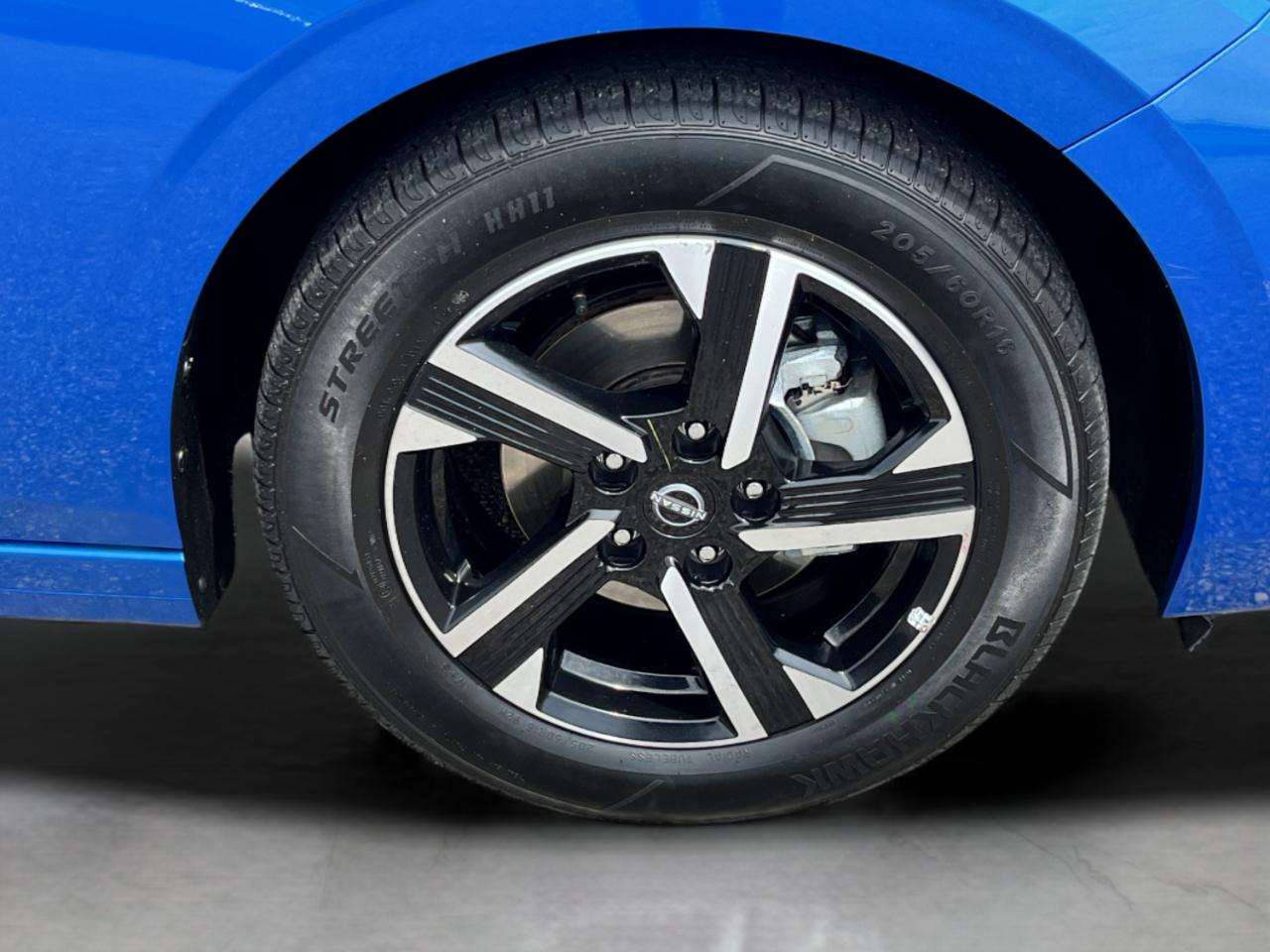 Nissan Sentra SV 2025