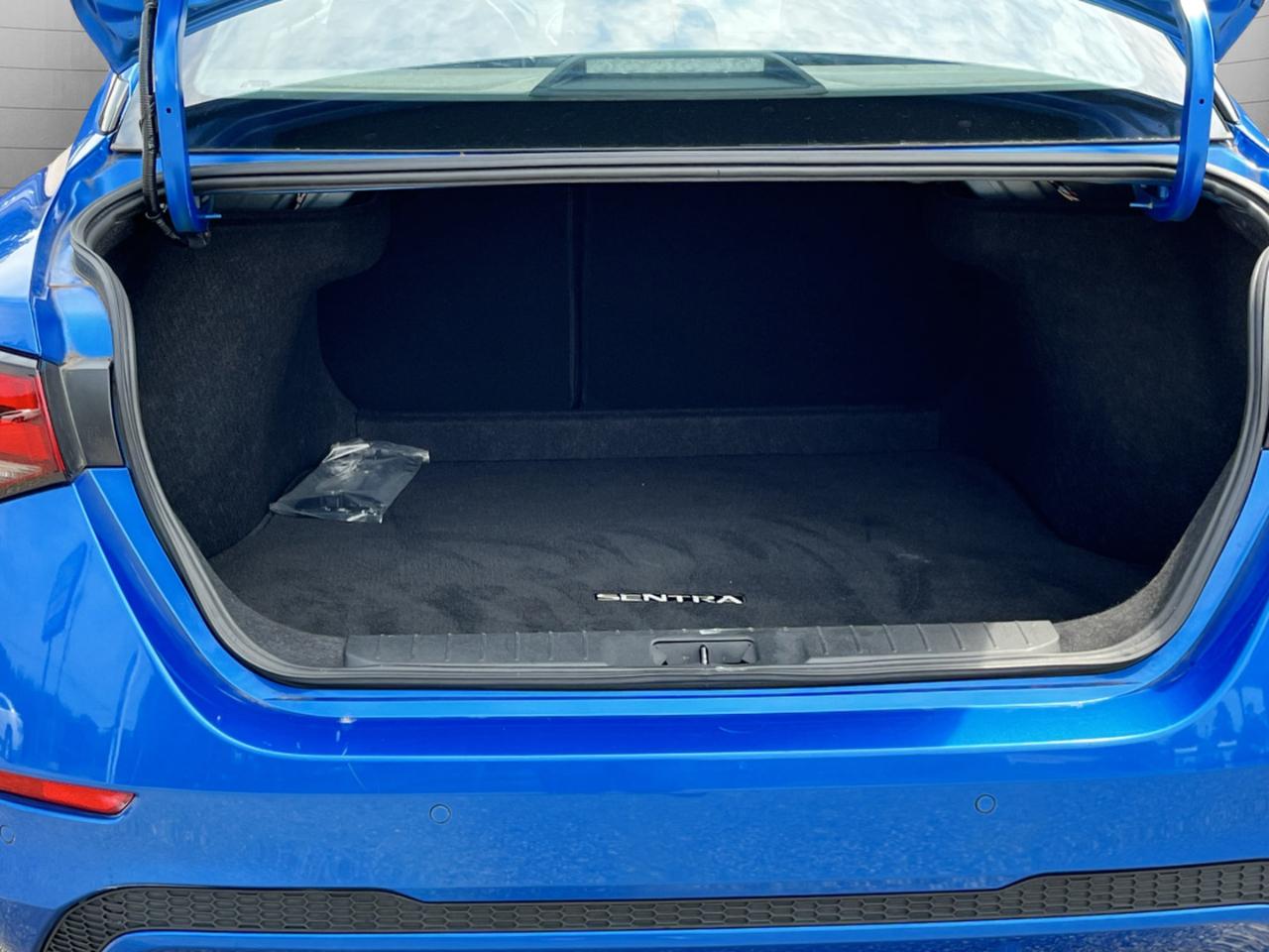Nissan Sentra SV 2025