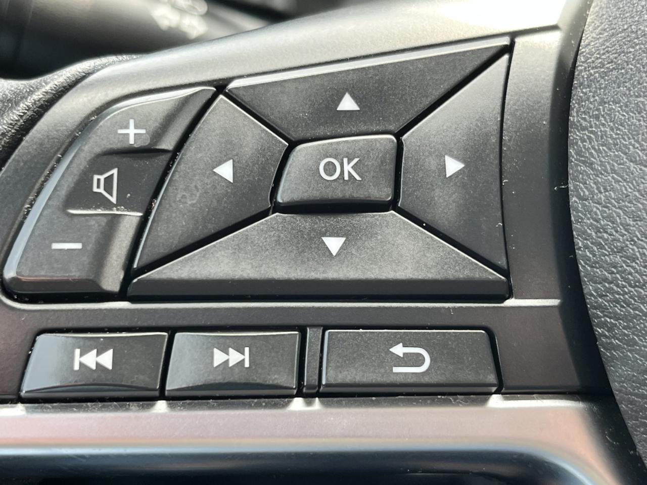 Nissan Sentra SV 2025