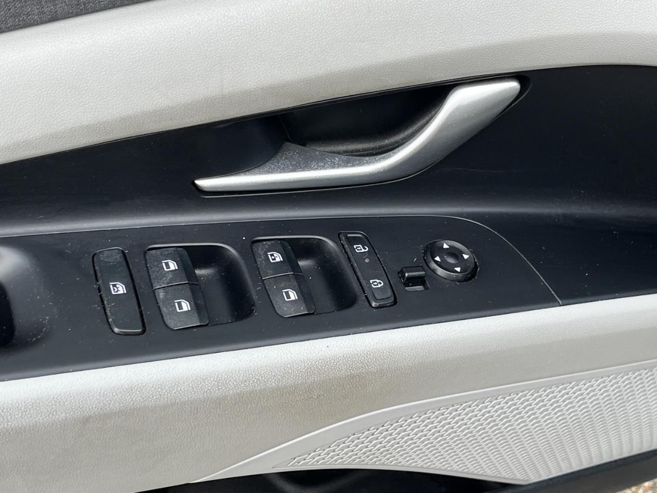 Hyundai Elantra Limited 2024