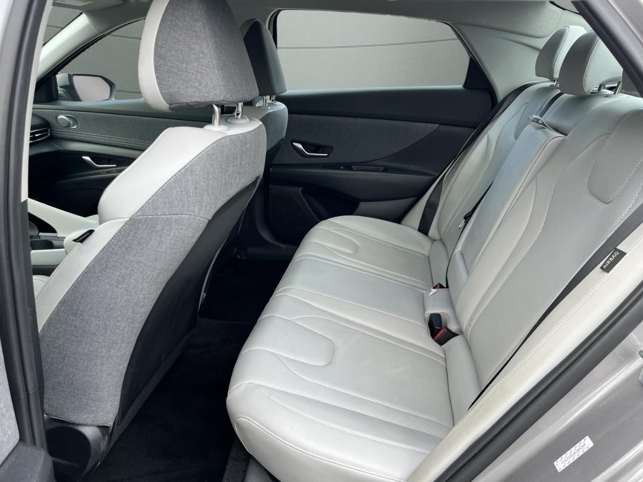 Hyundai Elantra Limited 2024
