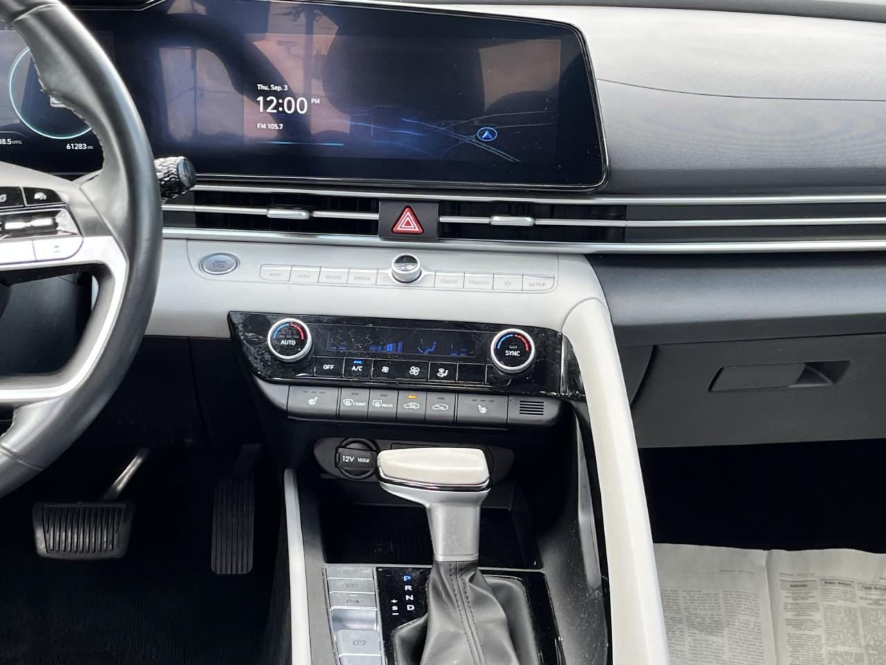 Hyundai Elantra Limited 2024