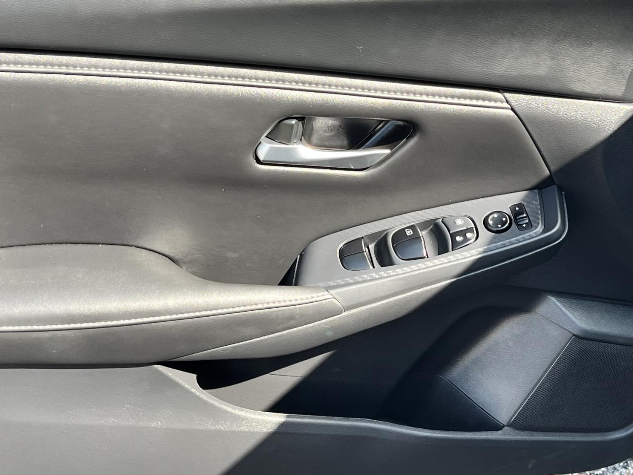 Nissan Sentra SV 2025